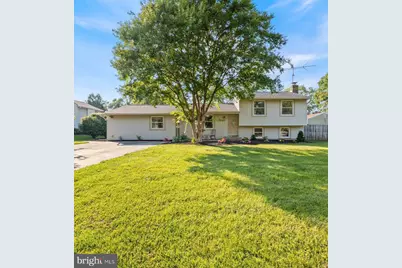 17528 Collier Circle, Poolesville, MD 20837 - Photo 1