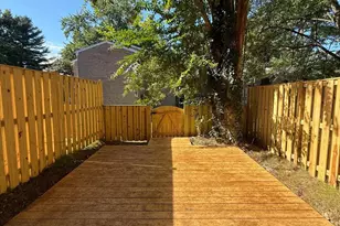 828 Quince Orchard Blvd, Gaithersburg, MD 20878 - Photo 1