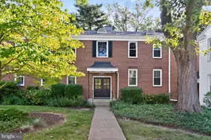 627 Azalea Dr, Rockville, MD 20850 - Photo 1