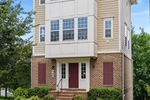 304 Parkview Ave, Gaithersburg, MD 20878 - Photo 1