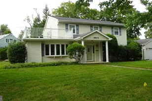 9804 Broad St, Bethesda, MD 20814 - Photo 1