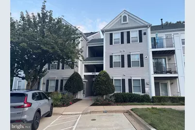10021 Vanderbilt Circle #5, Rockville, MD 20850 - Photo 1