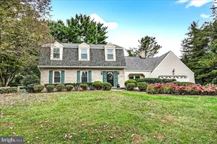 21800 Glendalough Rd, Gaithersburg, MD 20882 - Photo 1