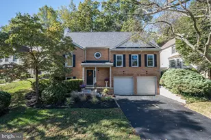 12 Solitaire Ct, Gaithersburg, MD 20878 - Photo 1
