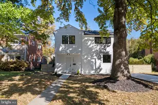 7605 Wildwood Dr, Takoma Park, MD 20912 - Photo 1