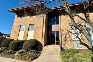 18617 Walkers Choice Rd, Gaithersburg, MD 20886 - Photo 1