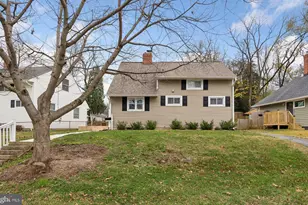 5716 Crawford Dr, Rockville, MD 20851 - Photo 1