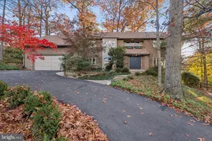 9216 Beech Hill Dr, Bethesda, MD 20817 - Photo 1