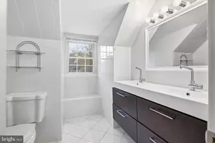 4401 Flower Valley Dr, Rockville, MD 20853 - Photo 35