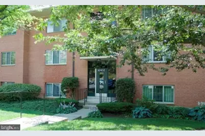 10432 Rockville Pike #301, North Bethesda, MD 20852 - Photo 1