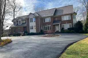 9049 Holly Leaf Ln, Bethesda, MD 20817 - Photo 1