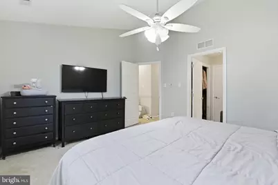 9500 Melrose Square Way, Gaithersburg, MD 20882 - Photo 27