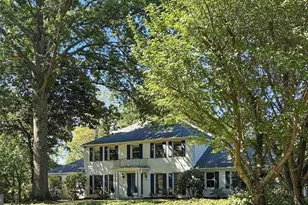 21600 Glendalough Rd, Gaithersburg, MD 20882 - Photo 1