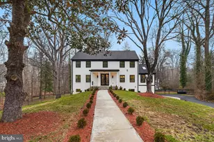 9201 Farnsworth, Potomac, MD 20854 - Photo 1