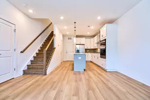 16076 Frederick Rd, Rockville, MD 20850 - Photo 11