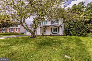 10133 Peanut Mill Dr, Gaithersburg, MD 20882 - Photo 1
