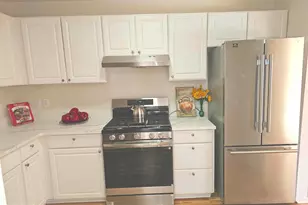 18 Monroe St, Rockville, MD 20850 - Photo 1