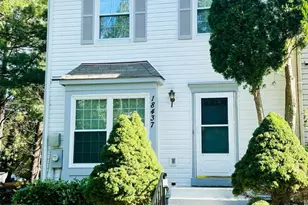 18437 Mayapple Ct, Gaithersburg, MD 20879 - Photo 1