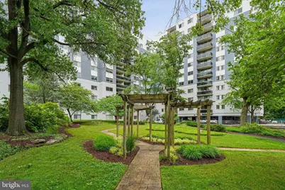 7333 New Hampshire Avenue #712 S, Takoma Park, MD 20912 - Photo 1