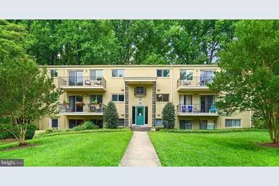 10624 Kenilworth Avenue #102, Bethesda, MD 20814 - Photo 1