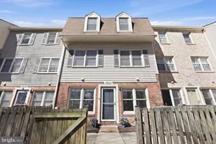7853 Coddle Harbor Ln, Potomac, MD 20854 - Photo 1