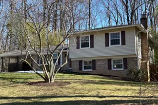 7812 Potters Mill Ct, Rockville, MD 20855 - Photo 1