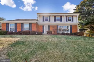 12608 Lincolnshire Dr, Potomac, MD 20854 - Photo 1