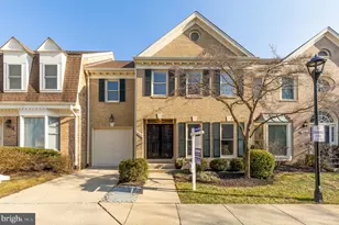 10135 Crestberry Pl, Bethesda, MD 20817 - Photo 1