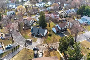 19031 McFarlin Dr, Germantown, MD 20874 - Photo 1