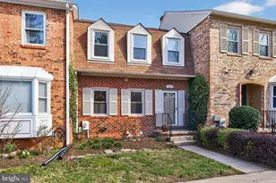 7521 Coddle Harbor Ln, Potomac, MD 20854 - Photo 1