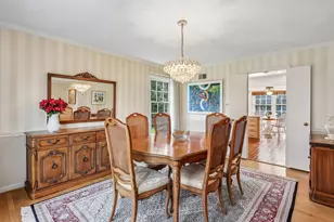 11001 Rosemont Dr, Rockville, MD 20852 - Photo 7