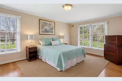 11001 Rosemont Drive, Rockville, MD 20852 - Photo 15