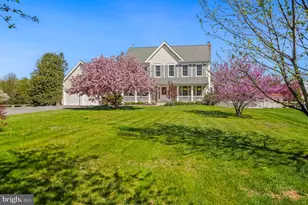 19603 Seymour Ct, Poolesville, MD 20837 - Photo 1