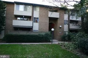 19323 Club House, Gaithersburg, MD 20886 - Photo 1
