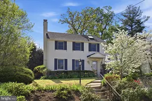 8512 Hazelwood Dr, Bethesda, MD 20814 - Photo 1