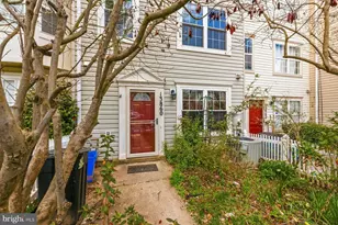 13860 Crosstie Dr, Germantown, MD 20874 - Photo 1