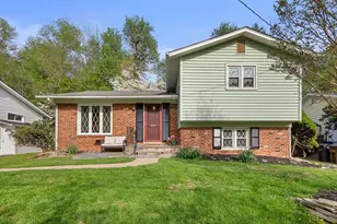 818 Cabin John Pkwy, Rockville, MD 20852 - Photo 1