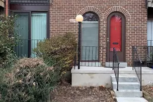 8070 Inverness Ridge Rd, Potomac, MD 20854 - Photo 1