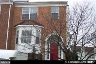 18506 Carriage Walk Cir, Gaithersburg, MD 20879 - Photo 1