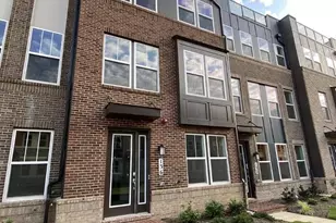 136 Bleeker Pl, Gaithersburg, MD 20878 - Photo 1