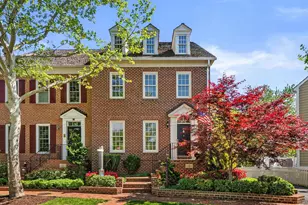 3 Kent Gardens Cir, Gaithersburg, MD 20878 - Photo 1