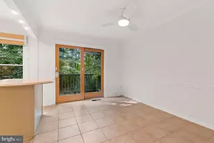 10504 Pine Haven Terrace, North Bethesda, MD 20852 - Photo 9