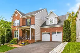 23004 Sycamore Farm Dr, Clarksburg, MD 20871 - Photo 1