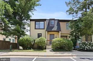 10667 Muirfield Dr, Potomac, MD 20854 - Photo 1