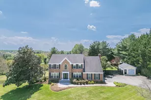 9204 Huntmaster Rd, Gaithersburg, MD 20882 - Photo 1