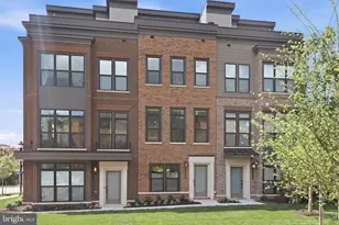 5548 Topaz Ln, Bethesda, MD 20816 - Photo 1