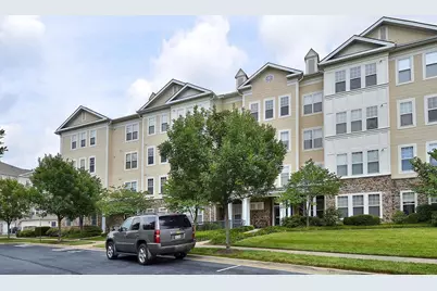 201 High Gables Drive #105, Gaithersburg, MD 20878 - Photo 1