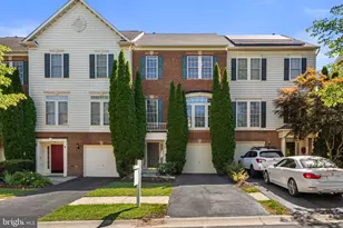 10 Rockingham Ct, Germantown, MD 20874 - Photo 1