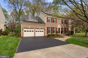7805 Heritage Farm Dr, Gaithersburg, MD 20886 - Photo 1