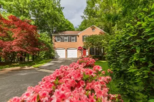 13 Avalon Ct, Bethesda, MD 20816 - Photo 1